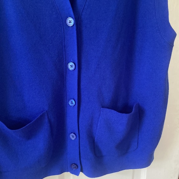 Merino wool blend vest - Picture 4 of 5